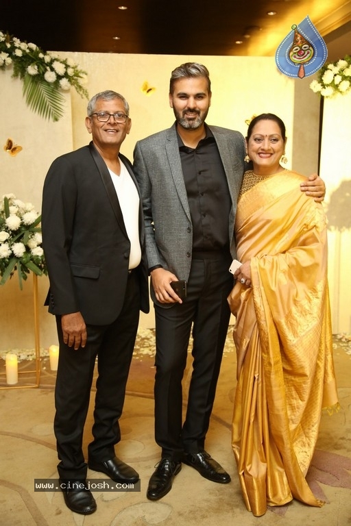 Jayasudha Son Nihar Kapoor Wedding Reception 01 - 55 / 57 photos