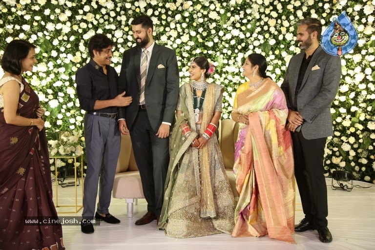 Jayasudha Son Nihar Kapoor Wedding Reception 02 - 10 / 77 photos