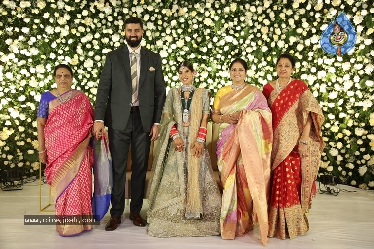 Jayasudha Son Nihar Kapoor Wedding Reception 02 - 14 / 77 photos