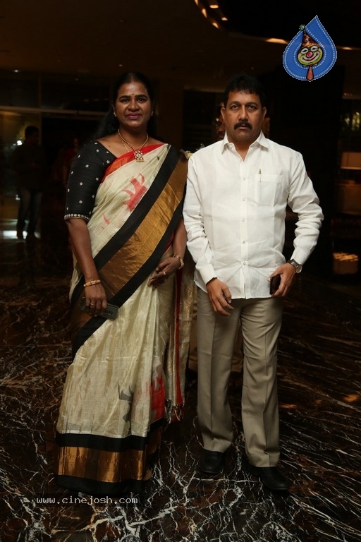 Jayasudha Son Nihar Kapoor Wedding Reception 03 - 13 / 81 photos