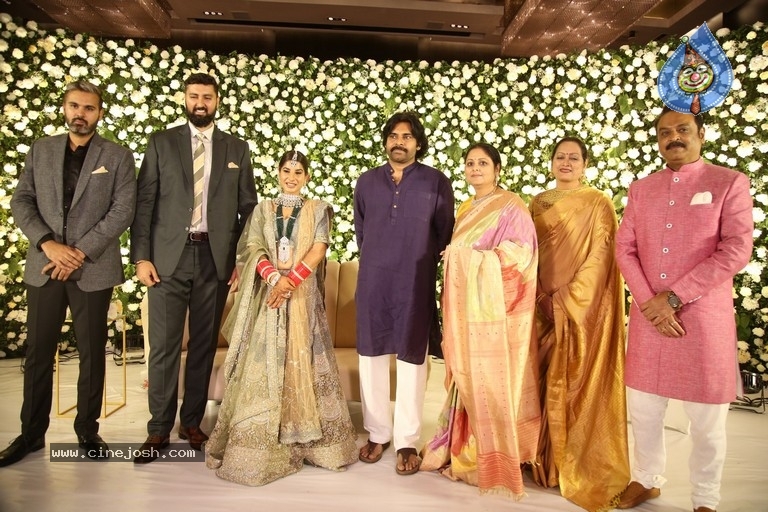 Jayasudha Son Nihar Kapoor Wedding Reception 03 - 30 / 81 photos