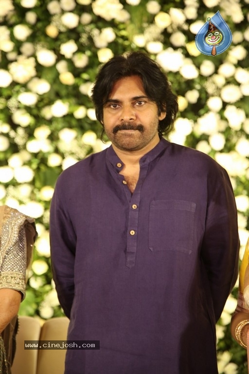 Jayasudha Son Nihar Kapoor Wedding Reception 03 - 50 / 81 photos