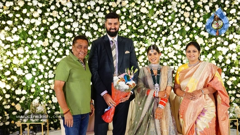 Jayasudha Son Nihar Kapoor Wedding Reception 03 - 79 / 81 photos
