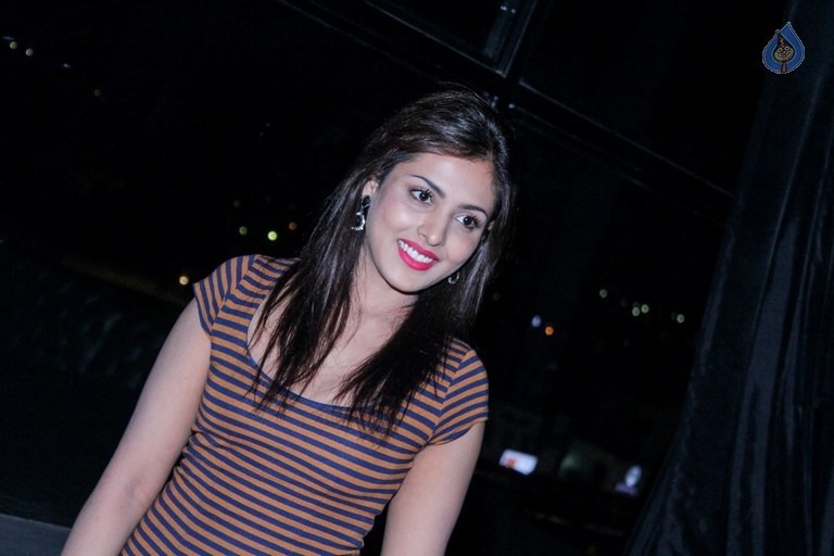 Jyothi Sethi Birthday Bash Photos - 30 / 84 photos