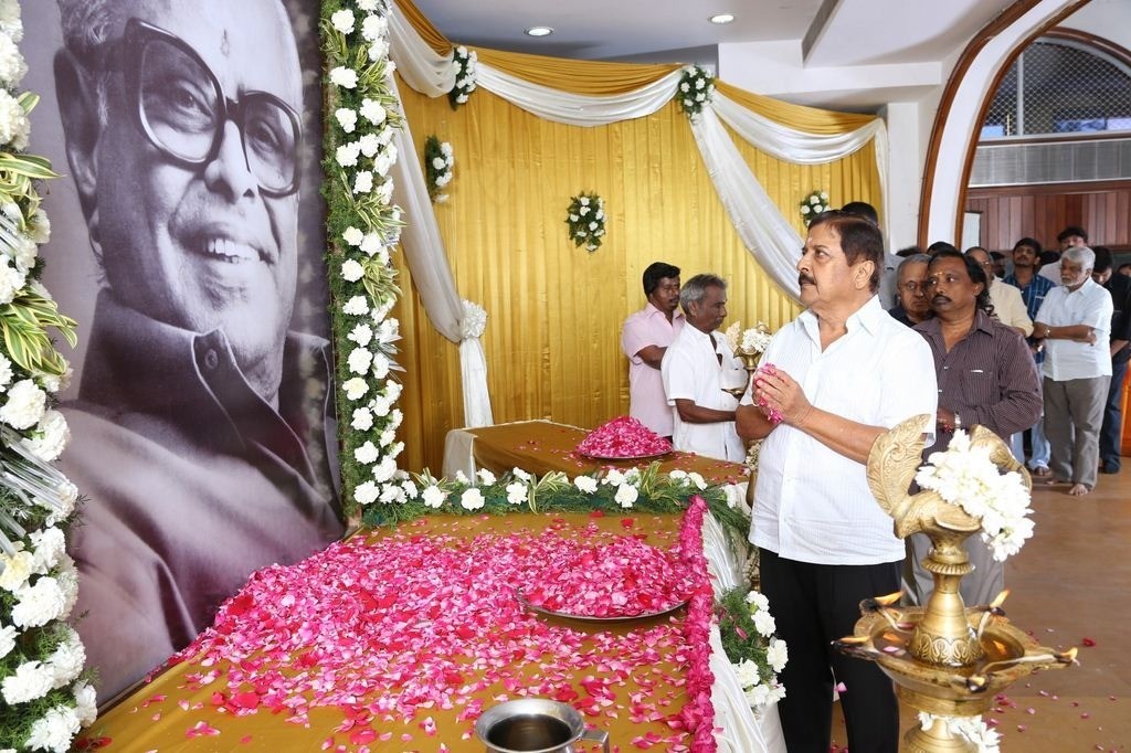 K Balachander 13th Day Ceremony - 19 / 48 photos