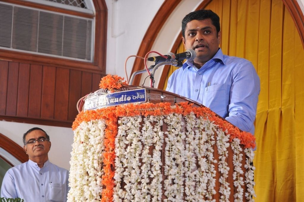 K Balachander 13th Day Ceremony - 46 / 48 photos