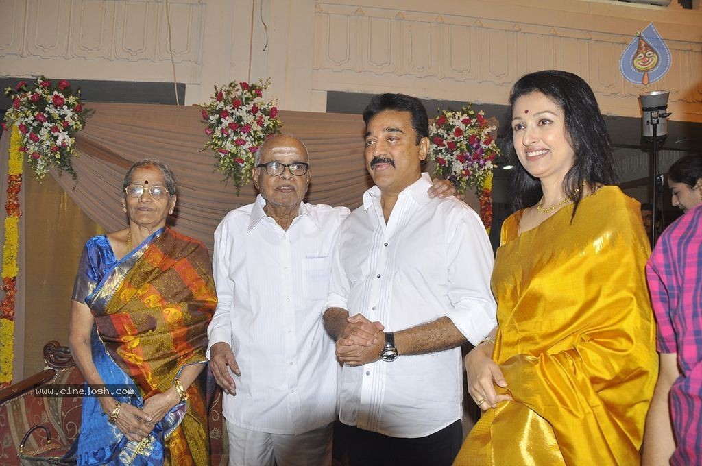 K Balachander Grand Daughter Wedding Reception - 42 / 86 photos