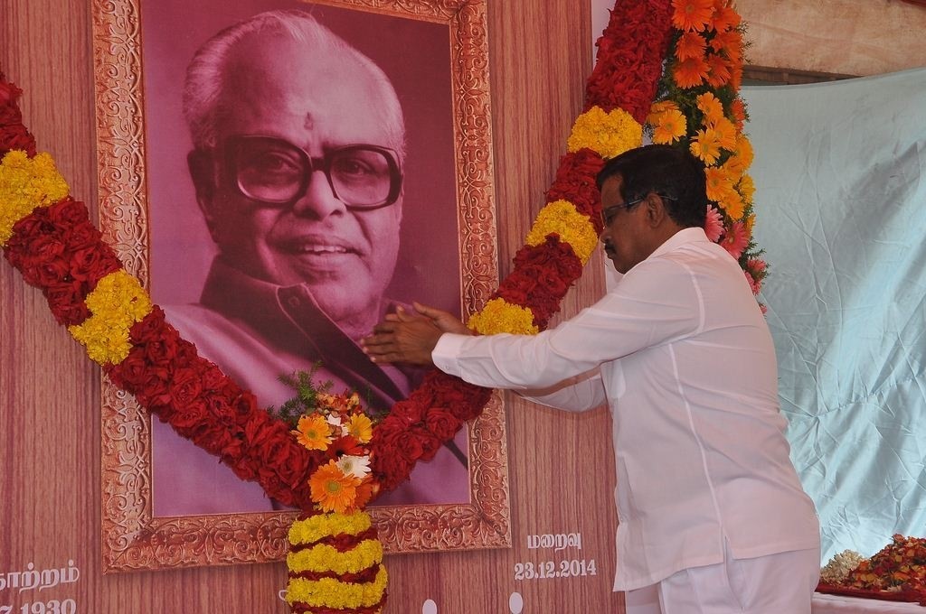 K Balachander Ninaivu Anjali Photos - 9 / 90 photos