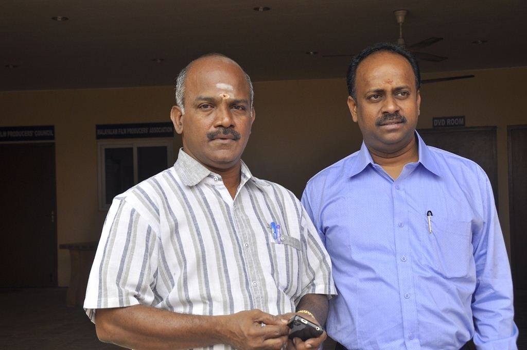 K Balachander Ninaivu Anjali Photos - 69 / 90 photos