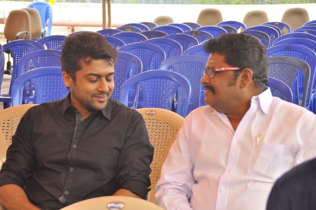 K Balachander Ninaivu Anjali Photos - 82 / 90 photos