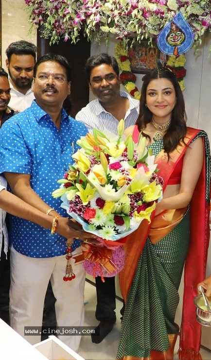 Kajal Inaugurates Maangalya Shopping Mall - 1 / 9 photos