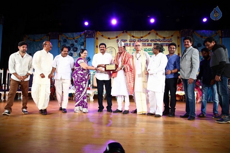 Sri Kala Sudha Awards 2016 Photos - 80 / 132 photos