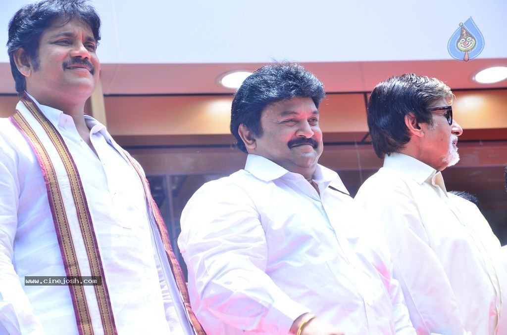 Kalyan Jewellers Chennai Showroom Launch - 41 / 59 photos