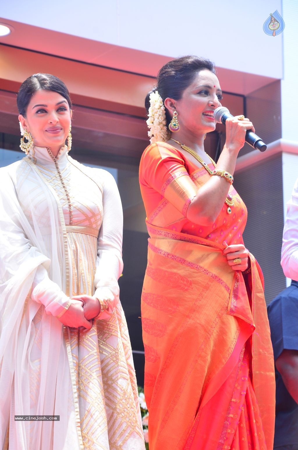 Kalyan Jewellers Chennai Showroom Launch - 42 / 59 photos