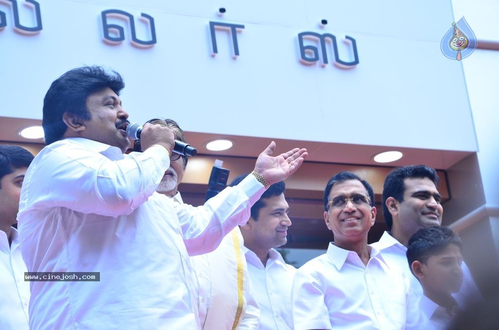 Kalyan Jewellers Chennai Showroom Launch - 45 / 59 photos