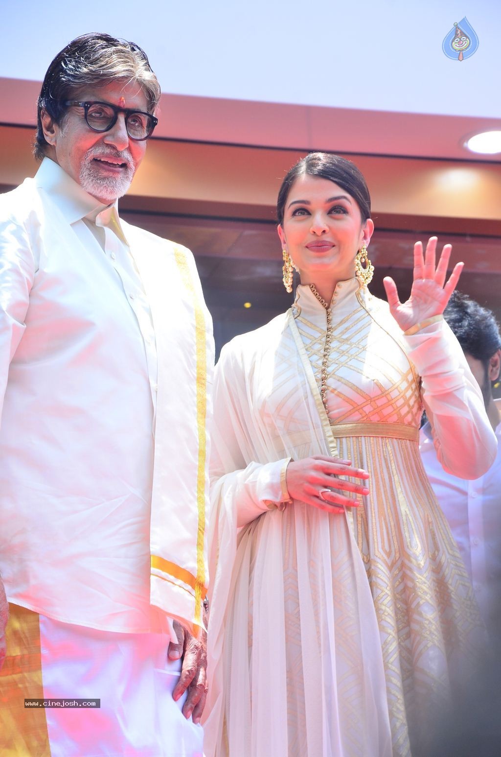 Kalyan Jewellers Chennai Showroom Launch - 54 / 59 photos