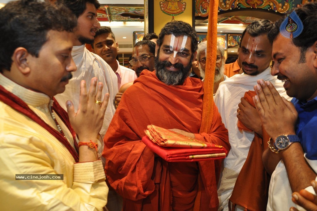 Kancheepuram Varamahalakshmi Showroom Inauguration - 4 / 21 photos