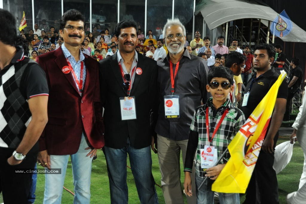 Karnataka Bulldozers vs Chennai Rhinos Final Match - 1 / 128 photos