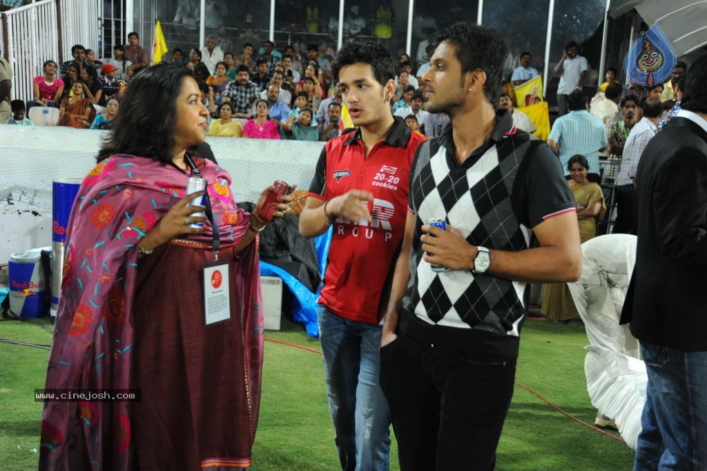 Karnataka Bulldozers vs Chennai Rhinos Final Match - 9 / 128 photos
