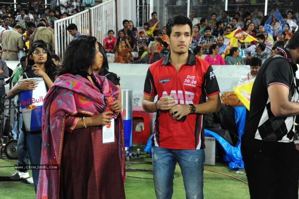 Karnataka Bulldozers vs Chennai Rhinos Final Match - 31 / 128 photos