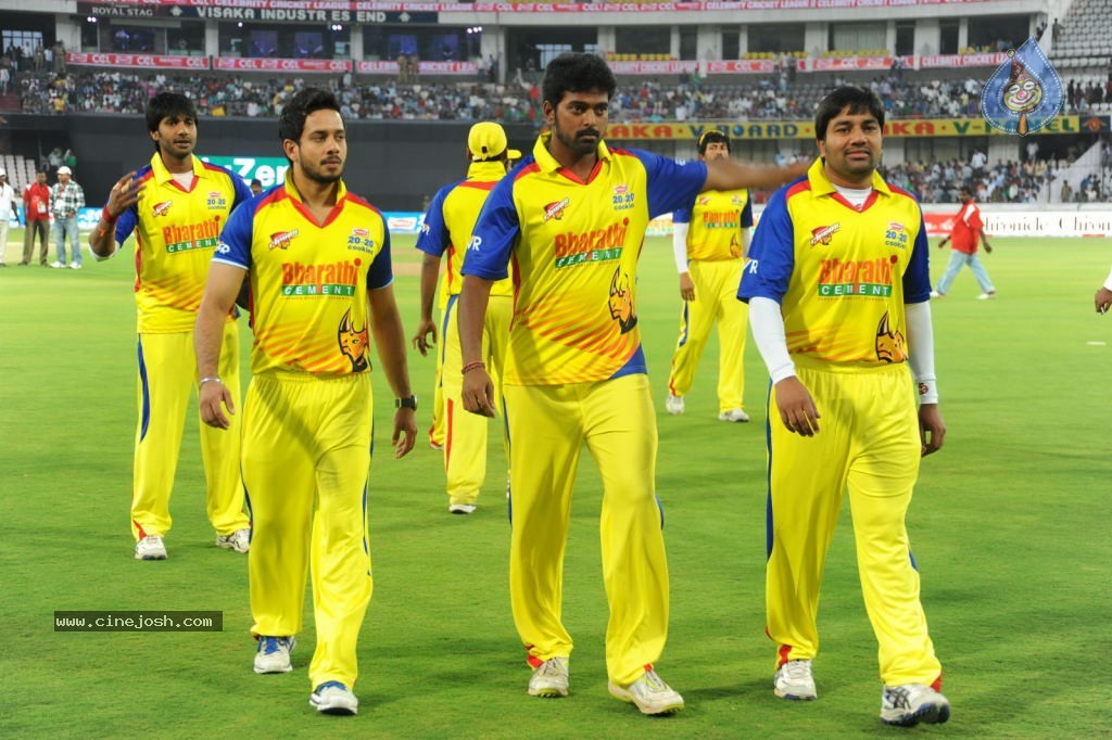 Karnataka Bulldozers vs Chennai Rhinos Final Match - 46 / 128 photos