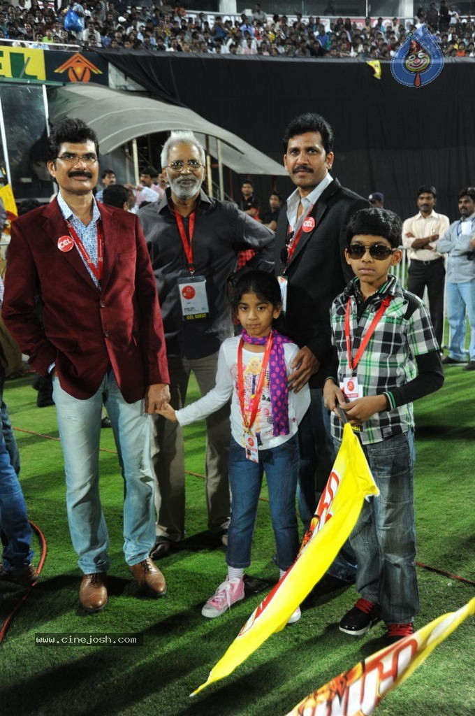 Karnataka Bulldozers vs Chennai Rhinos Final Match - 89 / 128 photos