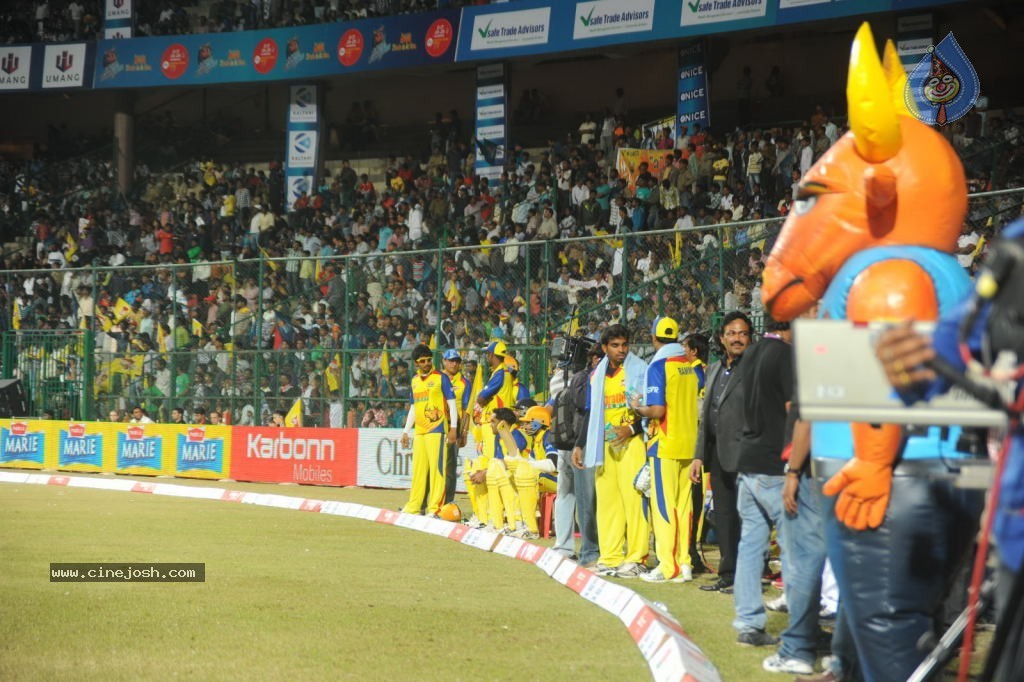 Karnataka Bulldozers VS Chennai Rhinos Match  - 122 / 129 photos