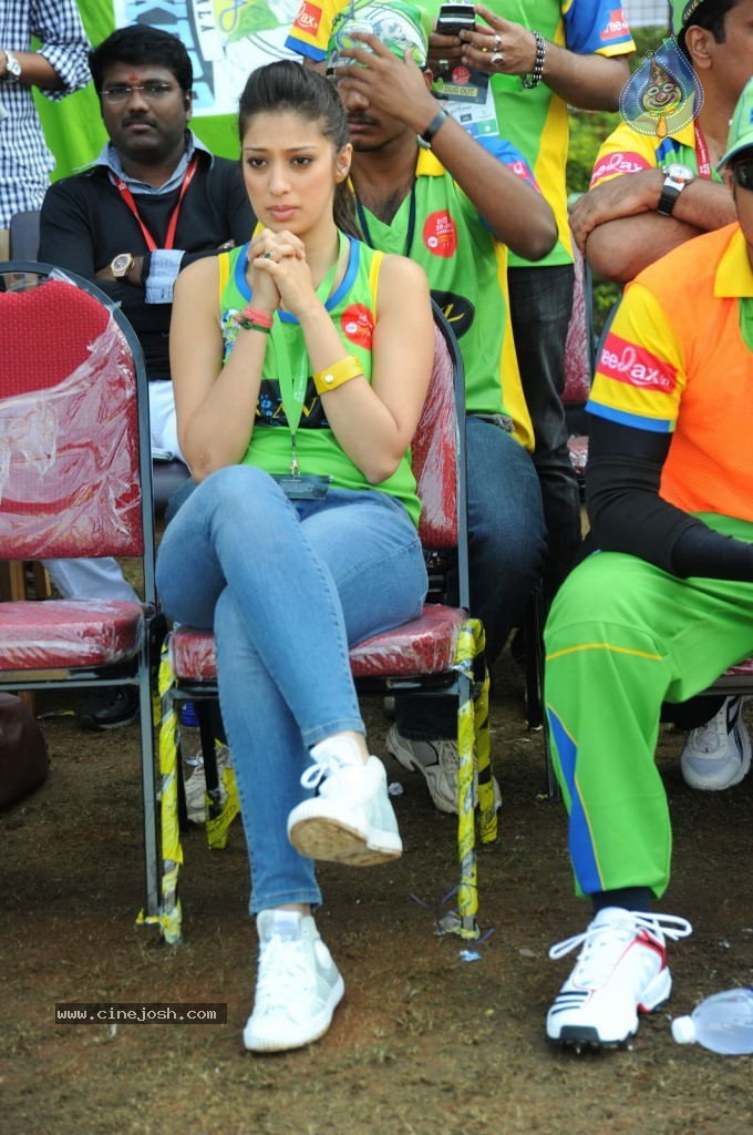 Karnataka Bulldozers Vs Kerala Strikers Match Photos - 24 / 60 photos