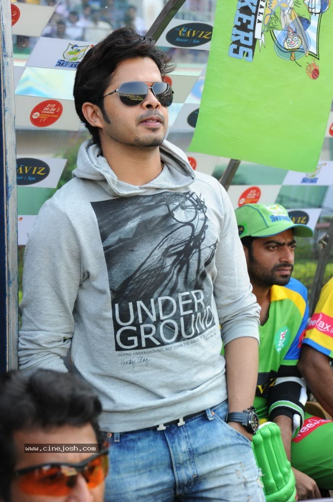 Kerala Strikers VS Bengal Tigers Match Photos - 32 / 94 photos