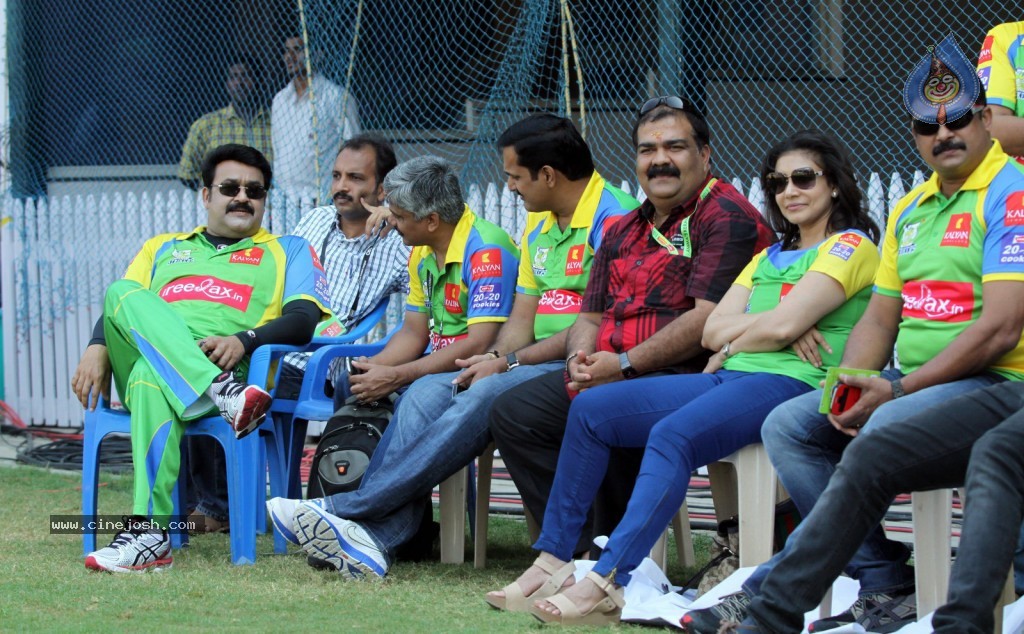 Kerala Strikers vs Karnataka Bulldozers Match - 21 / 63 photos