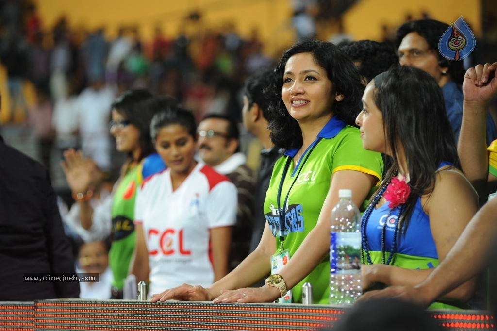 Kerala Strikers Vs Mumbai Heroes Match Photos - 10 / 169 photos