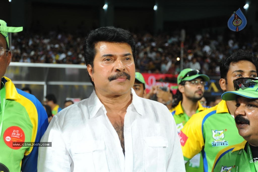 Kerala Strikers Vs Mumbai Heroes Match Photos - 101 / 169 photos