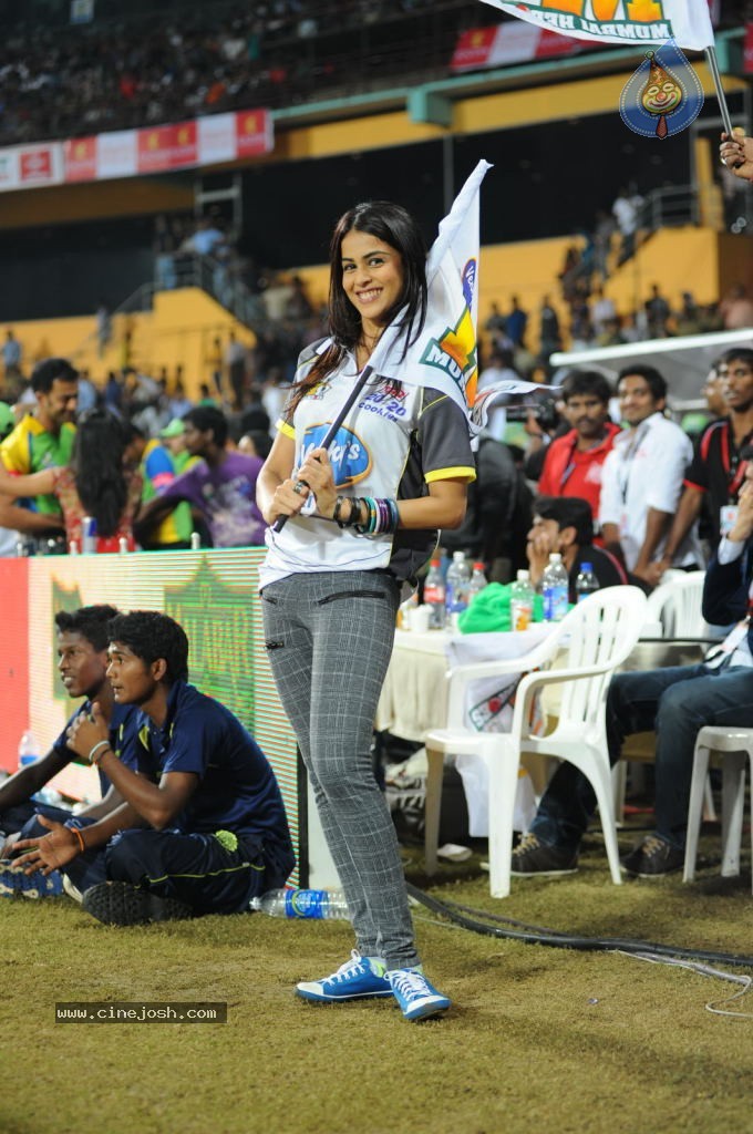 Kerala Strikers Vs Mumbai Heroes Match Photos - 106 / 169 photos