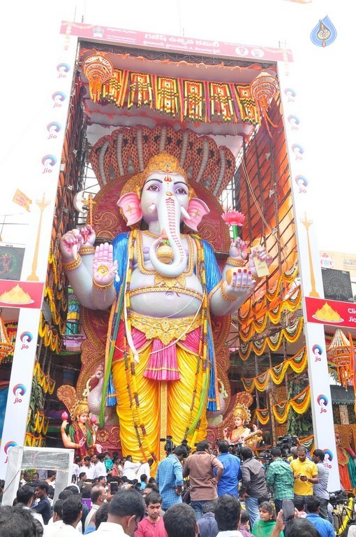 Khairatabad Ganesh 2015 Photos - 3 / 54 photos