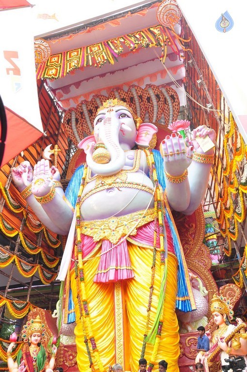 Khairatabad Ganesh 2015 Photos - 7 / 54 photos