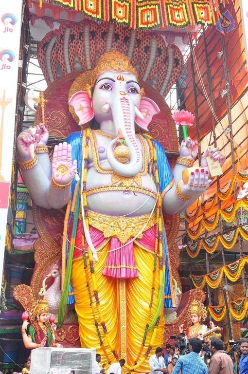 Khairatabad Ganesh 2015 Photos - 11 / 54 photos