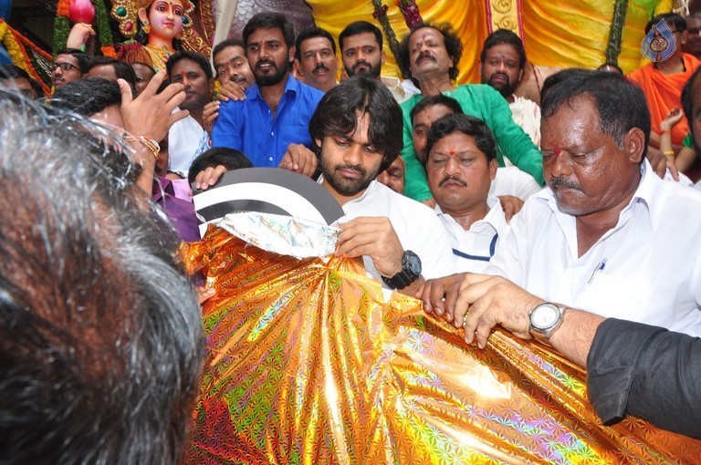Khairatabad Ganesh 2015 Photos - 35 / 54 photos