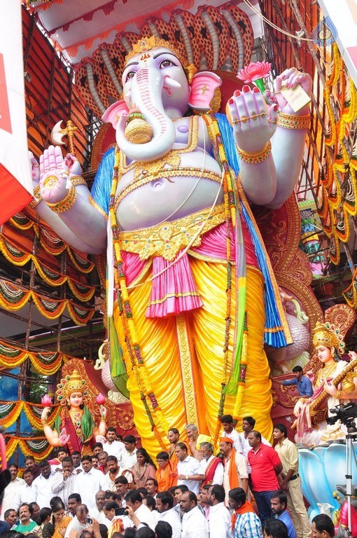 Khairatabad Ganesh 2015 Photos - 53 / 54 photos
