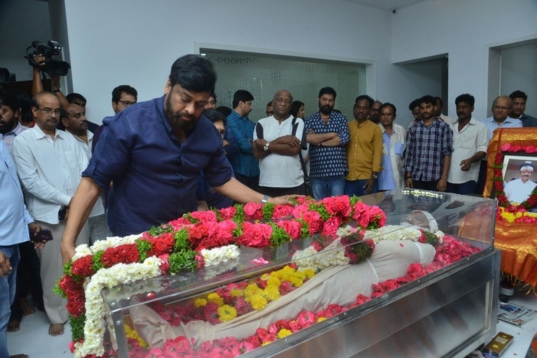 Kodi Ramakrishna Condolences Photos - 10 / 70 photos