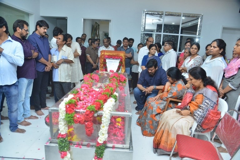Kodi Ramakrishna Condolences Photos - 16 / 70 photos