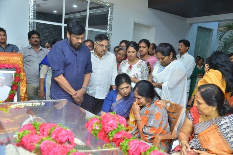 Kodi Ramakrishna Condolences Photos - 32 / 70 photos