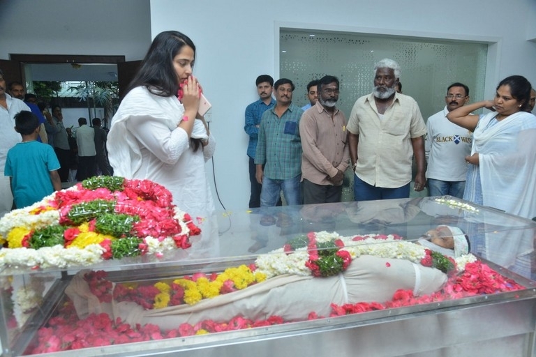 Kodi Ramakrishna Condolences Photos - 36 / 70 photos