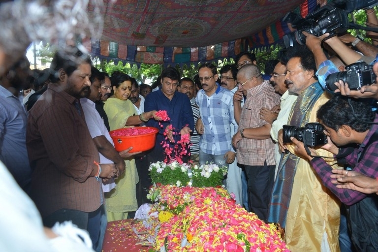 Kodi Ramakrishna Condolences Photos - 6 / 56 photos