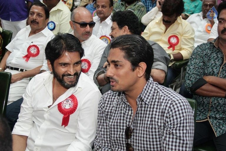 Kollywood Stars at Pandavar Ani Press Meet - 93 / 105 photos