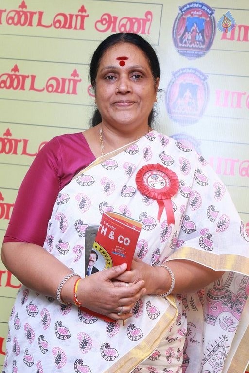 Kollywood Stars at Pandavar Ani Press Meet - 95 / 105 photos