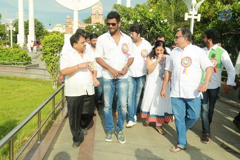 Kollywood Stars at Pandavar Ani Press Meet - 99 / 105 photos