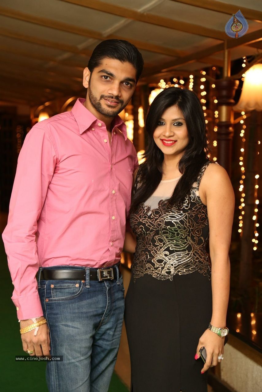 Koyal Chandak Birthday Party - 2 / 160 photos