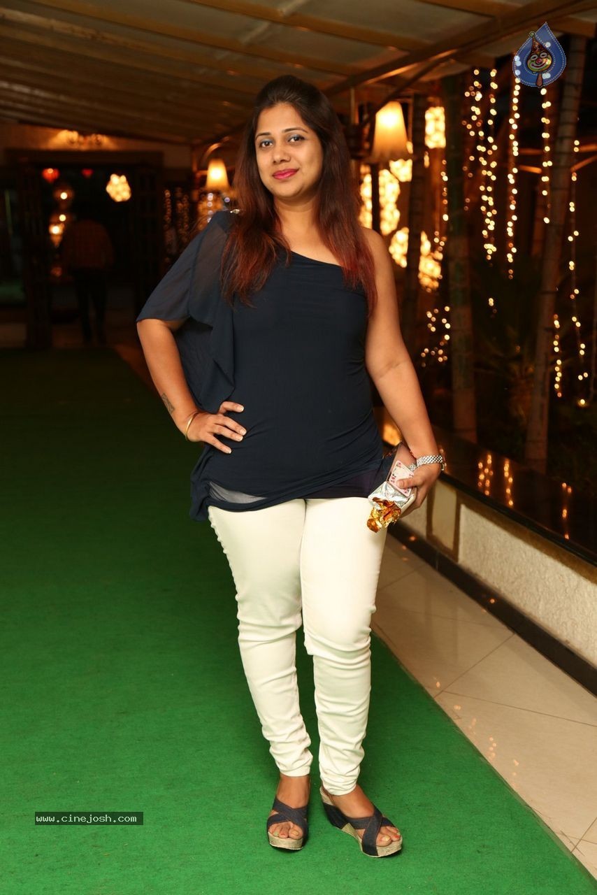 Koyal Chandak Birthday Party - 52 / 160 photos