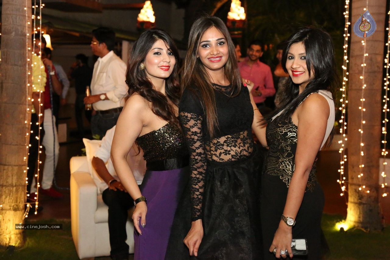 Koyal Chandak Birthday Party - 53 / 160 photos