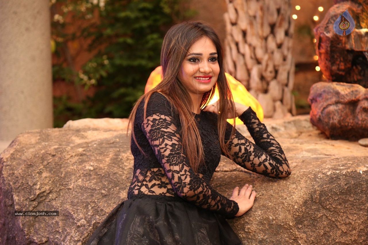 Koyal Chandak Birthday Party - 68 / 160 photos